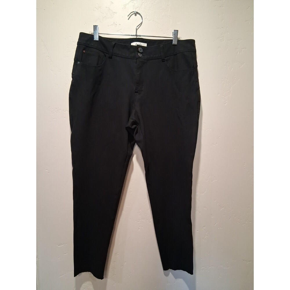Angels Forever Young Womens Curvy Skinny Ponte Knit Stretch Black Size 14 *FLAW*
